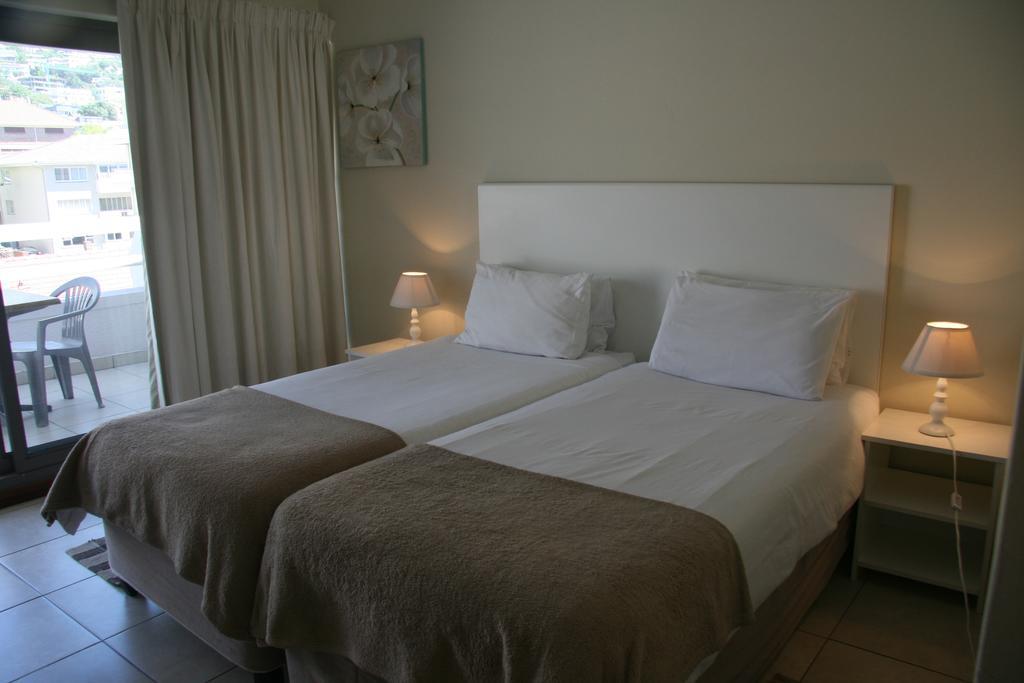 Amalfi On Regent Hotel Cape Town Exterior photo